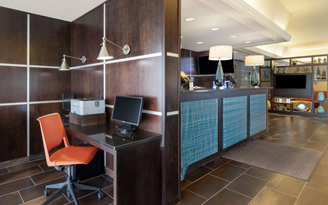 photo 3 of Best Western Plus Midwest Inn
