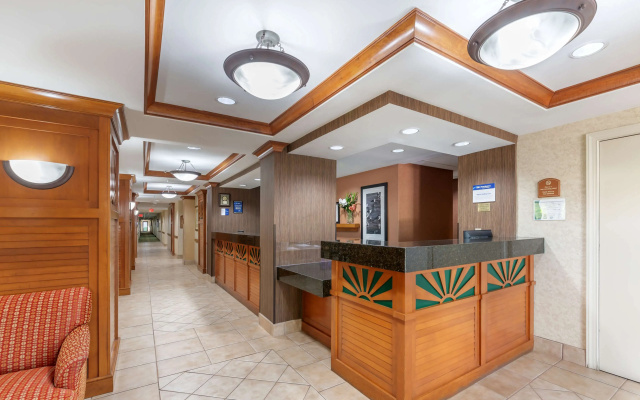 photo 2 of Best Western Plus Kendall Hotel & Suites