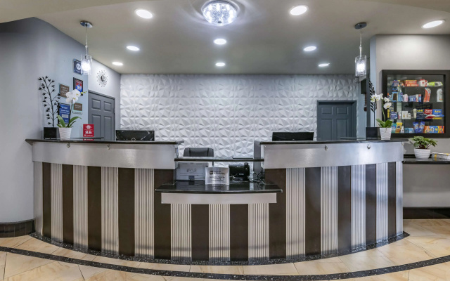 photo 2 of Best Western Plus Bradenton Gateway Hotel