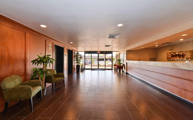 photo 2 of Best Western Plus Gilbert/Mesa