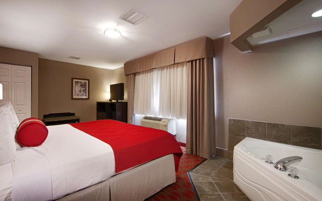 photo 3 of Baymont By Wyndham Brooklyn Center