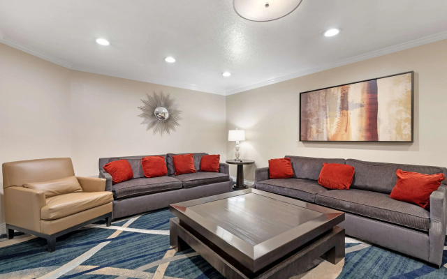 photo 5 of Best Western Plus Newport Mesa Inn