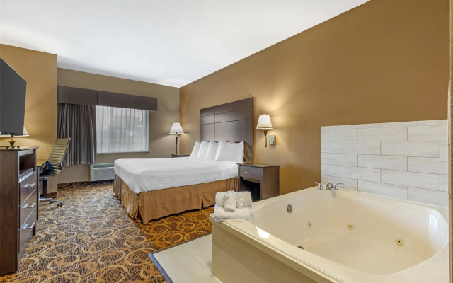 photo 4 of Best Western Northwest Inn