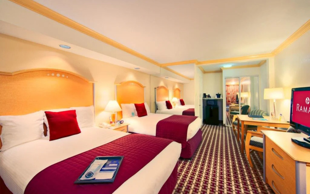photo 2 of Ramada By Wyndham Fort Lauderdale Oakland Park
