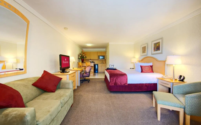 photo 5 of Ramada By Wyndham Fort Lauderdale Oakland Park