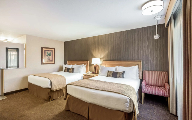photo 4 of Best Western Plus Pavilions