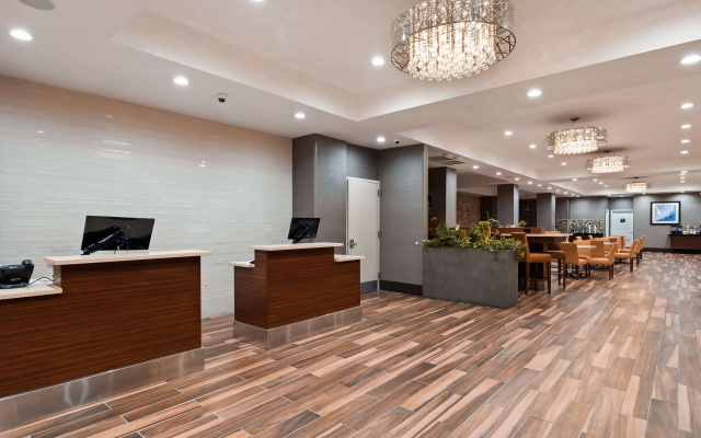 photo 2 of Best Western Plus Philadelphia Convention Center Hotel