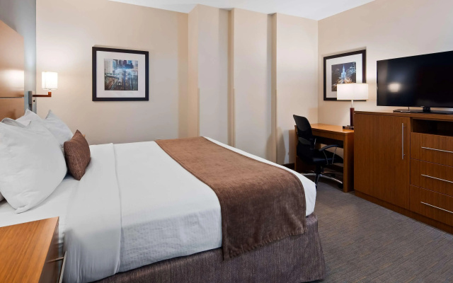 photo 5 of Best Western Plus Philadelphia Convention Center Hotel