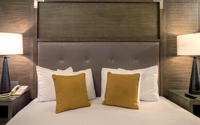 photo 2 of Robert Treat Hotel