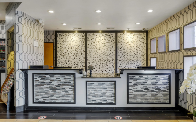 photo 3 of Best Western Plus Rockwall Inn & Suites