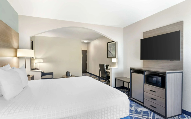 photo 2 of Best Western Savannah Airport Inn & Suites