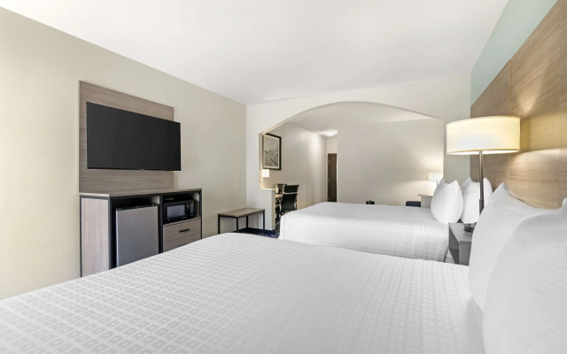 photo 3 of Best Western Savannah Airport Inn & Suites