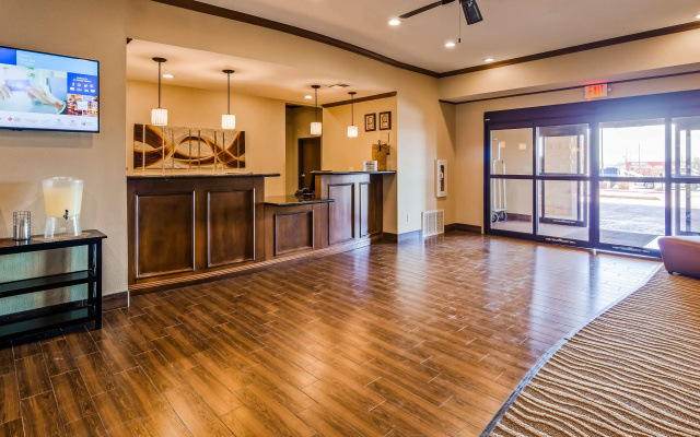 photo 3 of Best Western Plus Seminole Hotel & Suites