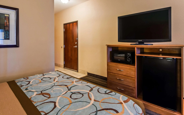 photo 4 of Best Western Plus Seminole Hotel & Suites