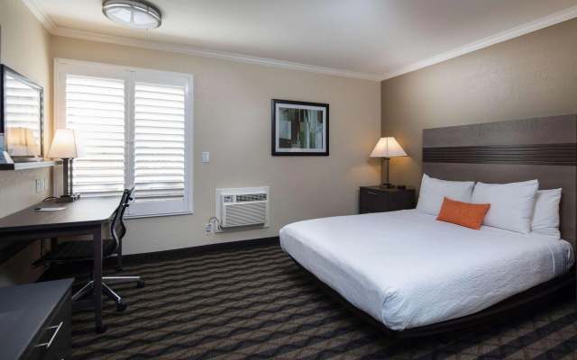 photo 4 of Best Western Silicon Valley Inn