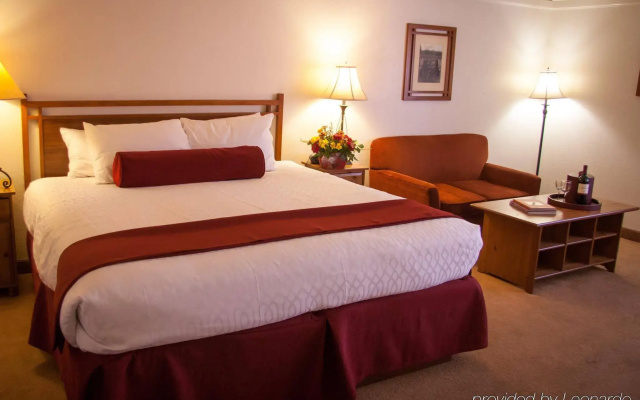 photo 5 of Sonoma Valley Inn, Tapestry Collection by Hilton