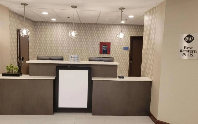 photo 2 of Best Western Plus South Holland/Chicago Southland