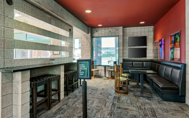 photo 5 of Best Western Plus Sundial