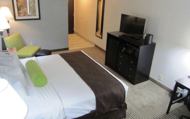 photo 4 of Best Western Plus Sunrise Inn