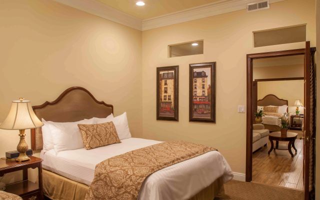 photo 3 of Best Western Plus Sunset Plaza Hotel