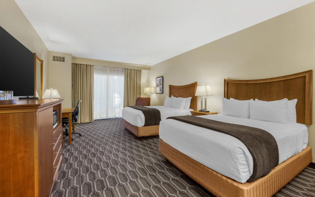 photo 5 of Best Western Plus Swiss Chalet Hotel & Suites