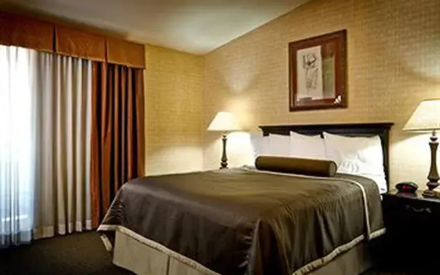 photo 2 of Best Western Plus The Inn At King Of Prussia