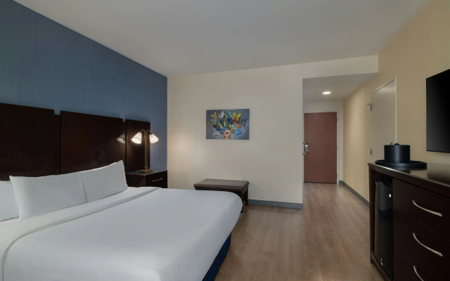 photo 2 of The Prussia Hotel, BW Signature Collection