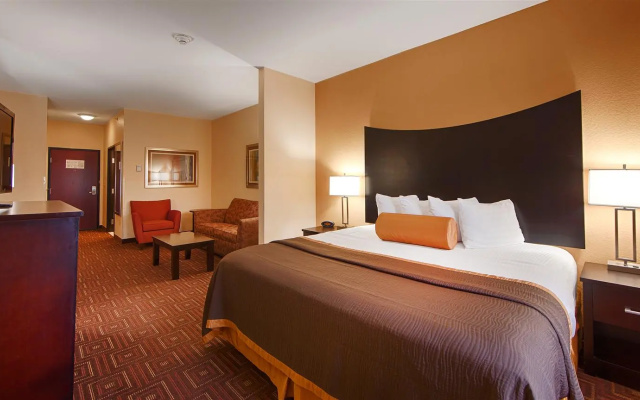 photo 5 of Paradise Inn & Suites