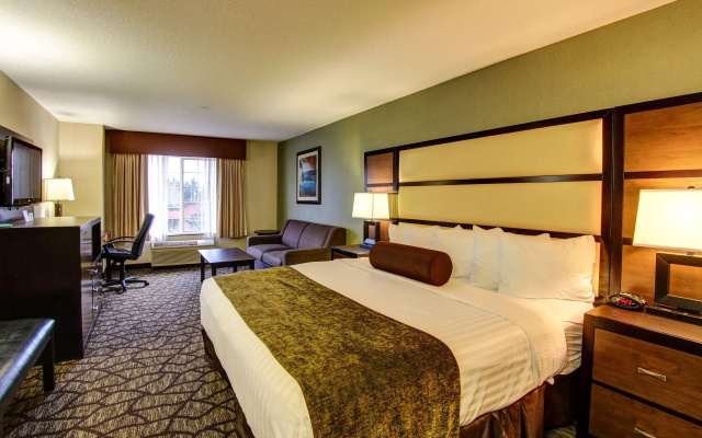 photo 4 of Best Western Plus Vancouver Mall Dr. Hotel & Suites