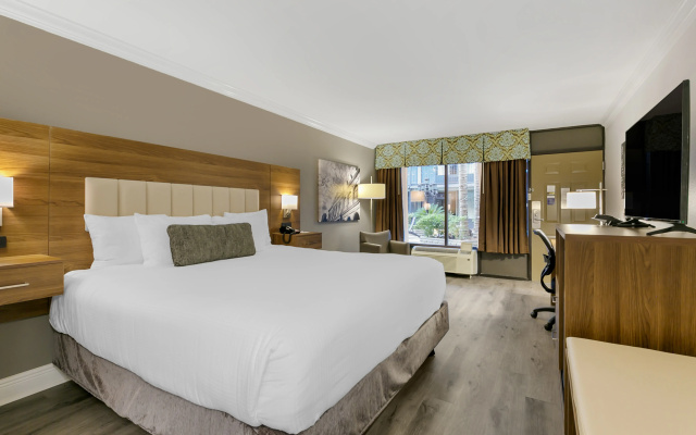 photo 3 of Best Western Plus Westbank