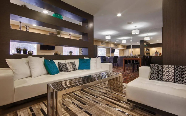 photo 2 of Studio 6 Houston, TX - Westchase