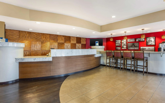 photo 2 of Best Western Plus Wine Country Inn & Suites