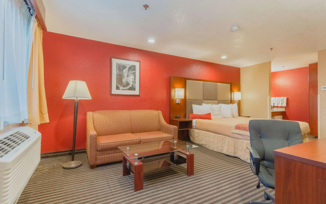 photo 4 of Best Western Plus Yosemite Way Station Motel