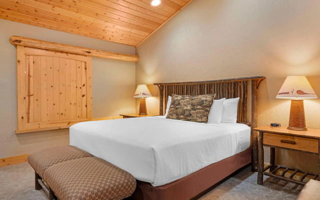 photo 5 of Best Western Ponderosa Lodge