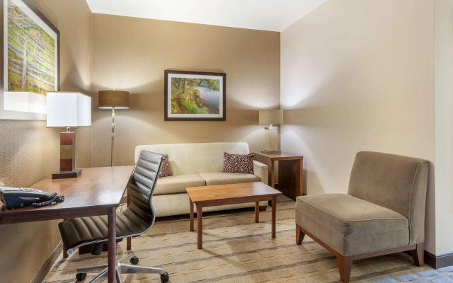 photo 5 of Best Western Premier Boulder Falls Inn