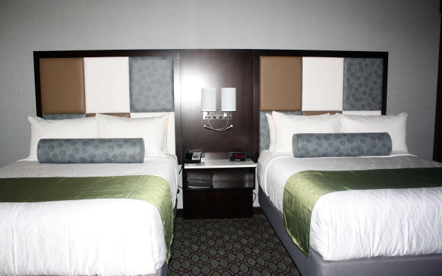 photo 5 of Best Western Premier NYC Gateway Hotel