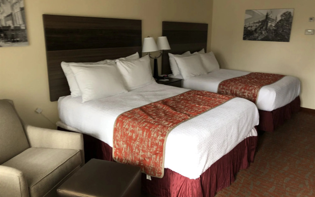 photo 4 of MHO Inn & Suites
