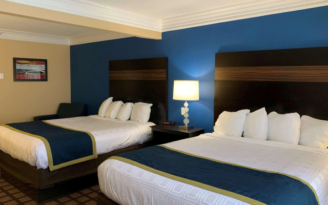 photo 3 of Comfort Inn Saint Paul East