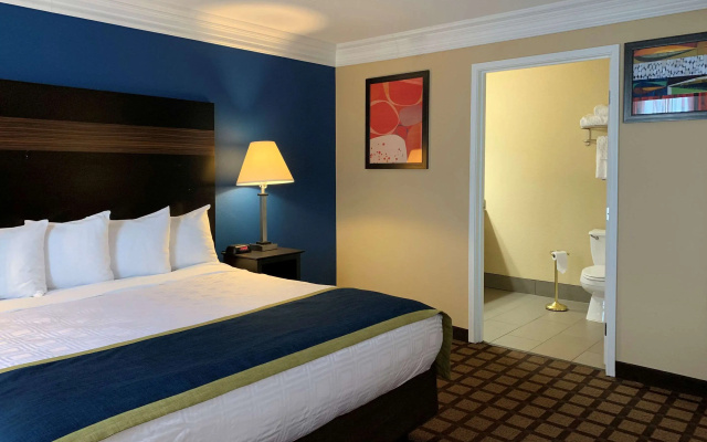 photo 5 of Comfort Inn Saint Paul East