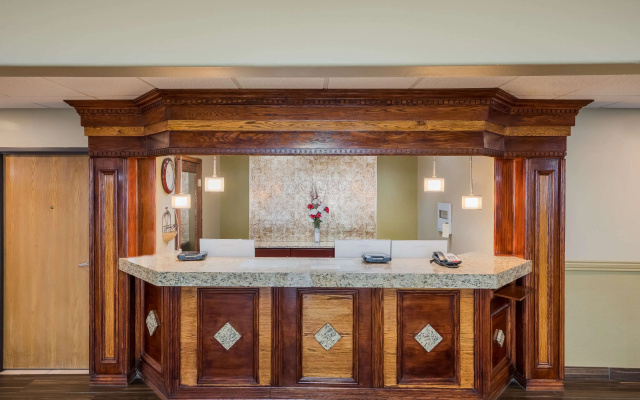 photo 4 of Best Western Richfield Inn