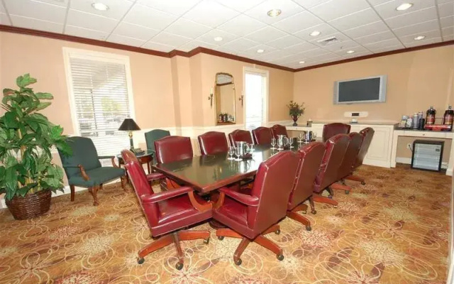 photo 3 of Best Western Richmond Suites H