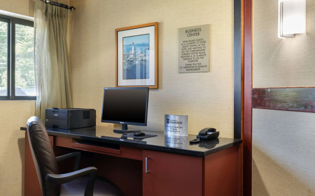 photo 3 of Best Western Rockland