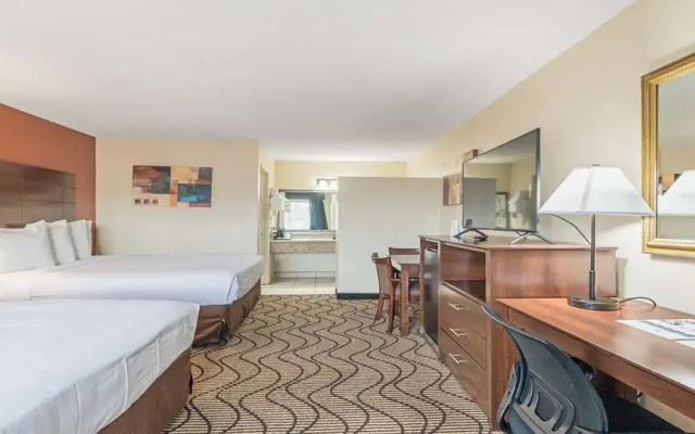 photo 5 of Best Western Roseville Inn