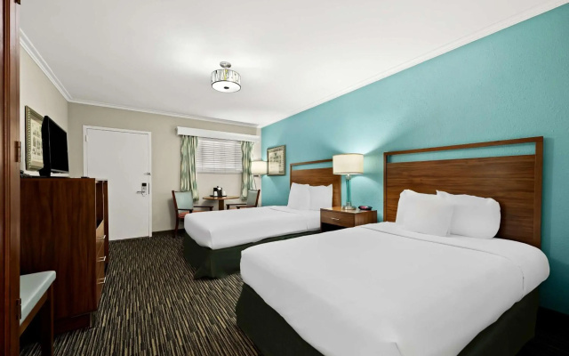 photo 4 of Best Western Route 66 Rail Haven