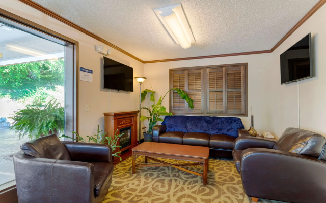photo 3 of Best Western Smoky Mountain Inn