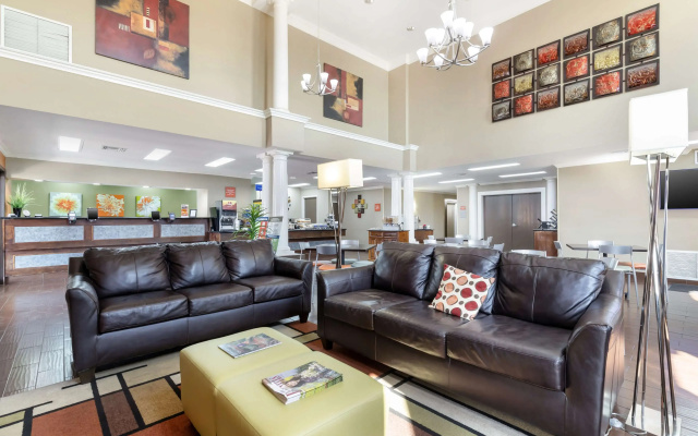photo 2 of Best Western Inn & Suites