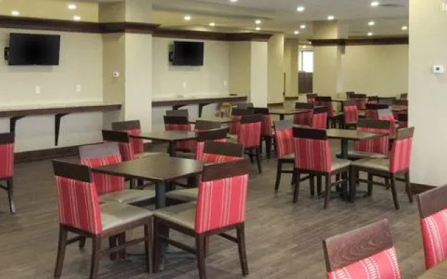 photo 5 of Best Western Starlite Village