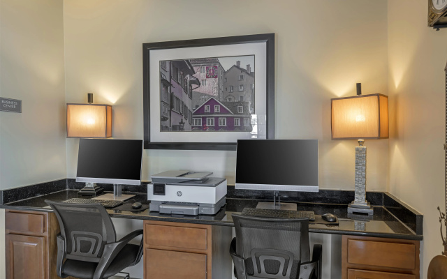 photo 3 of Best Western Swiss Clock Inn