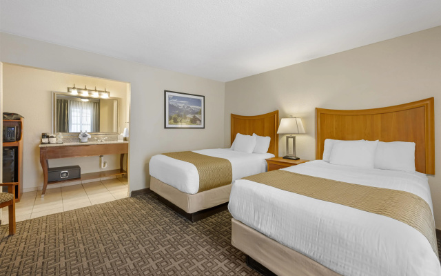 photo 4 of Best Western Swiss Clock Inn