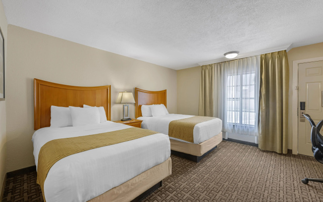 photo 5 of Best Western Swiss Clock Inn